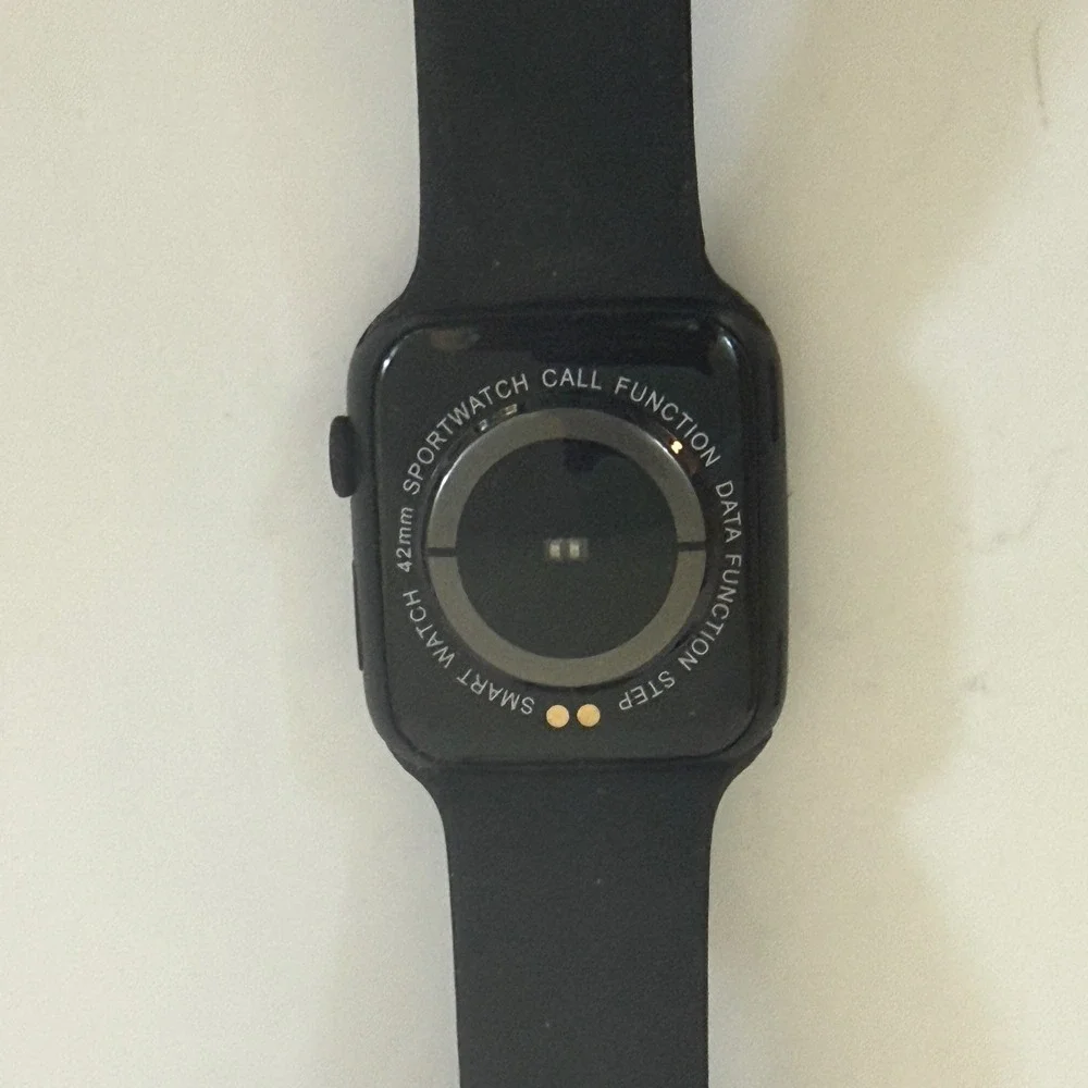 Smart Watch 42mm Black Sport Watch Non Working w/ Charger Parts Repair